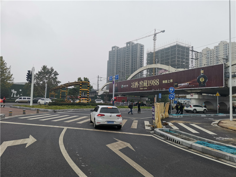 河南高速戶(hù)外廣告